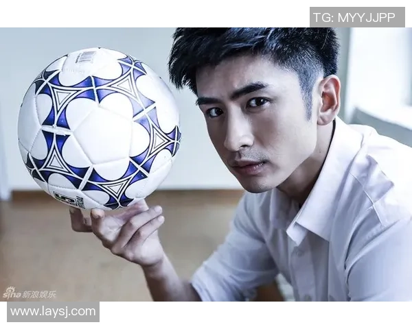 帅气男足球星引领潮流风尚 谁是场上最具魅力的足球偶像 帅气男足球星引领潮流风尚 谁是场上最具魅力的足球偶像