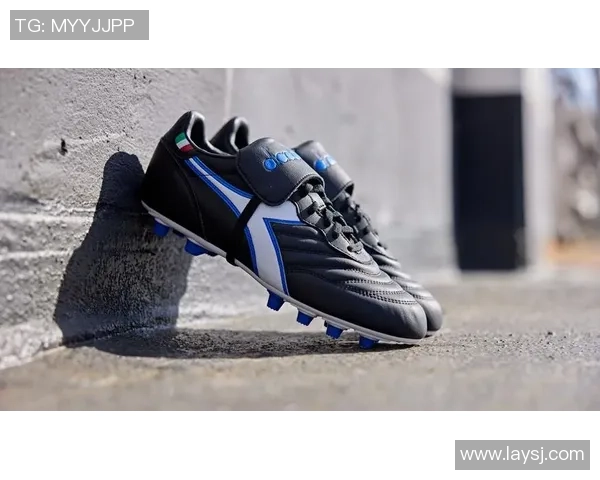 时尚足球女鞋选择解析 哪些球星穿的鞋子既好看又实用 时尚足球女鞋选择解析 哪些球星穿的鞋子既好看又实用