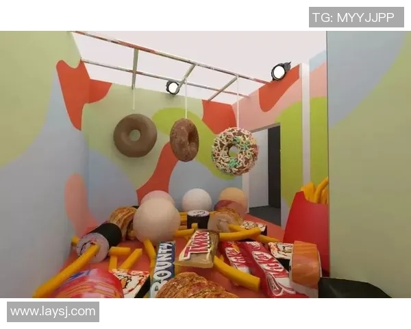 足球明星蹭饭事件背后的真相揭示与娱乐圈荒诞文化的碰撞