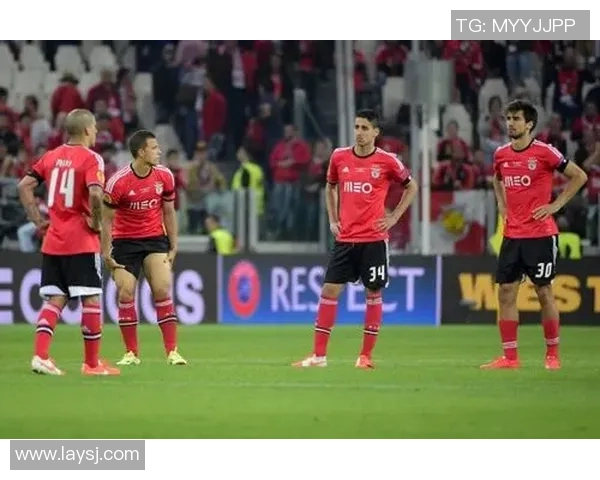 2025年全球足球球星战力排名前十名,谁是当今足坛最强球员 2025年全球足球球星战力排名前十名,谁是当今足坛最强球员