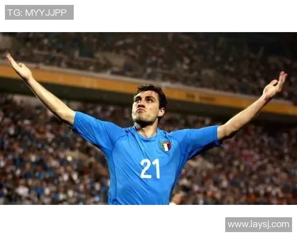 意大利足球甲级联赛球星风采：聚焦顶级球员的技术与魅力